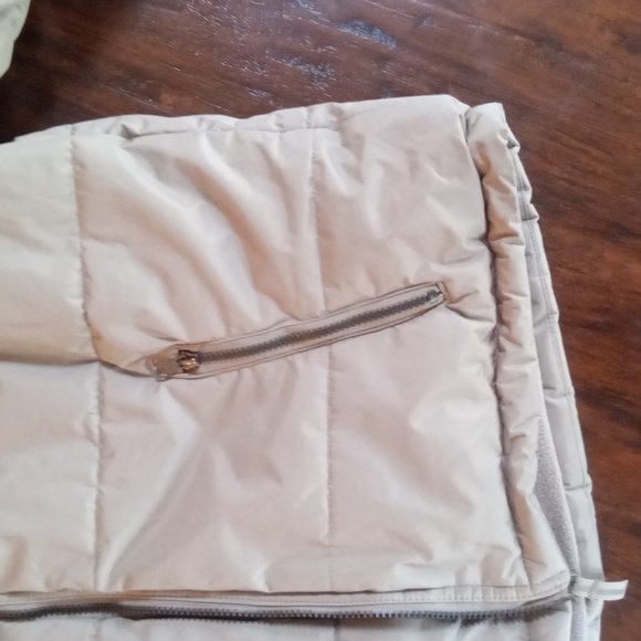 Whales Tail Cream Fleece Lined Hooded Puffer Cold Weather Coat Sz Large - Picture 5 of 10